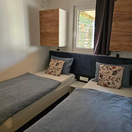 Kemping Peponi Del Mar Ii Biograd Na Moru