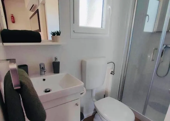 Κάμπινγκ Peponi Del Mar Ii Biograd Na Moru