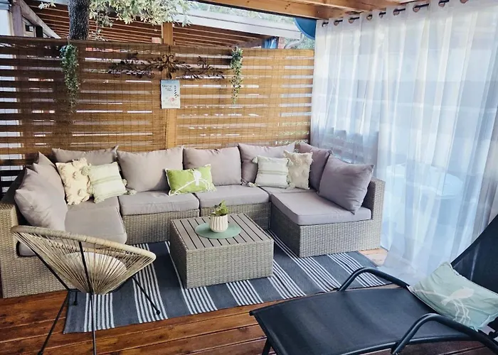 캠프장 Peponi Del Mar Ii 비오그라드나모루